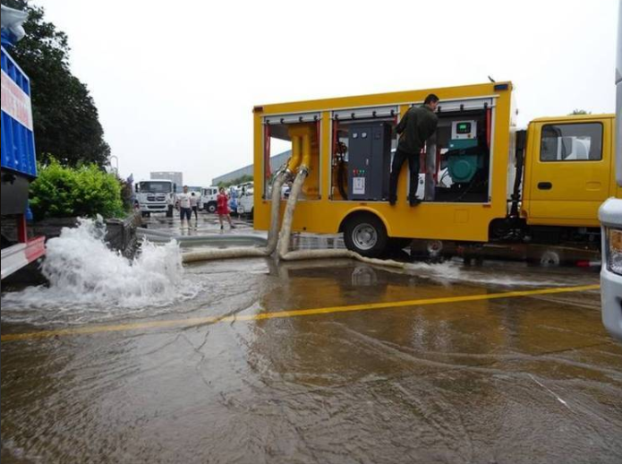 江鈴藍牌雙排座應(yīng)急排水搶險車